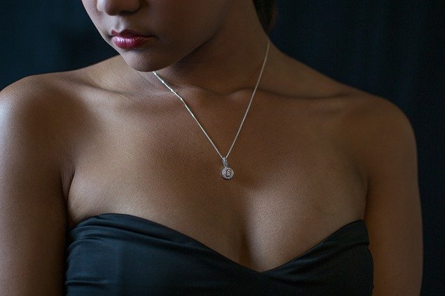 Quel bijou offrir a une femme ? Les bijoux tendances a privilegier